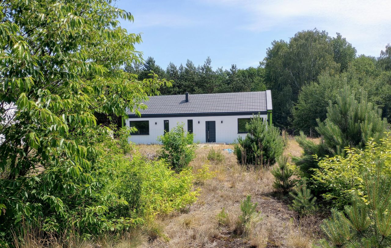 dom wolnostojący, 4 pokoje Murowaniec, ul. Strusia