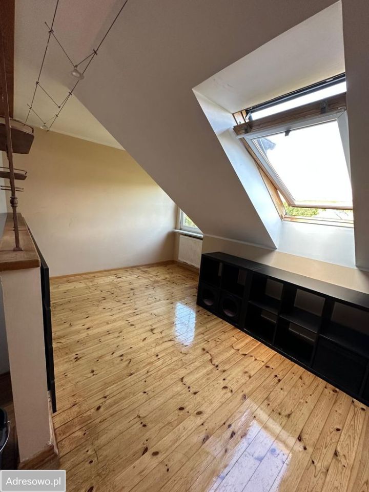 dom szeregowy, 6 pokoi Warszawa Rembertów, ul. Czwartaków. Zdjęcie 9