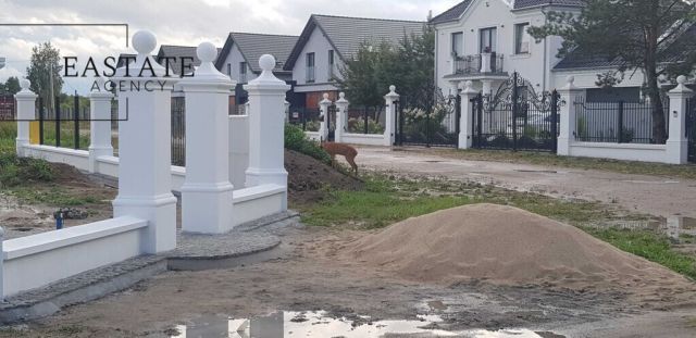 bliźniak, 5 pokoi Głosków. Zdjęcie 4