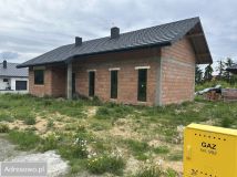 dom wolnostojący, 4 pokoje Malinie. Zdjęcie 2