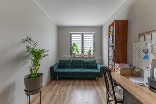 dom wolnostojący, 4 pokoje Budy Zaklasztorne. Zdjęcie 7