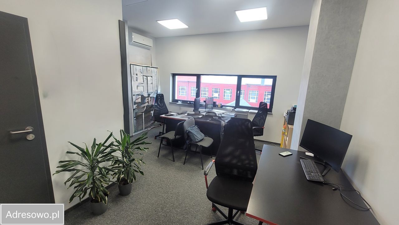 Biuro Wrocław Muchobór Mały, ul. Strzegomska. Zdjęcie 4