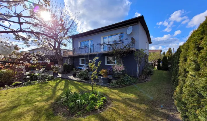 dom wolnostojący, 6 pokoi Bobolice, ul. Lipowa