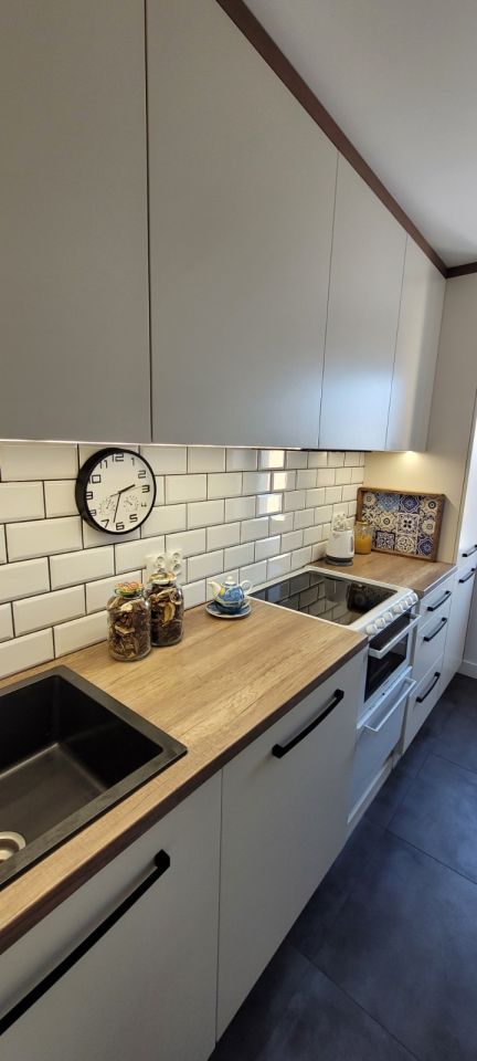 Mieszkanie 3-pokojowe Gdynia Obłuże, ul. Stolarska. Zdjęcie 2