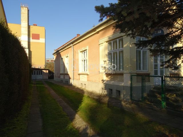 dom wolnostojący, 5 pokoi Jarosław, ul. ks. Mieczysława Lisińskiego. Zdjęcie 3