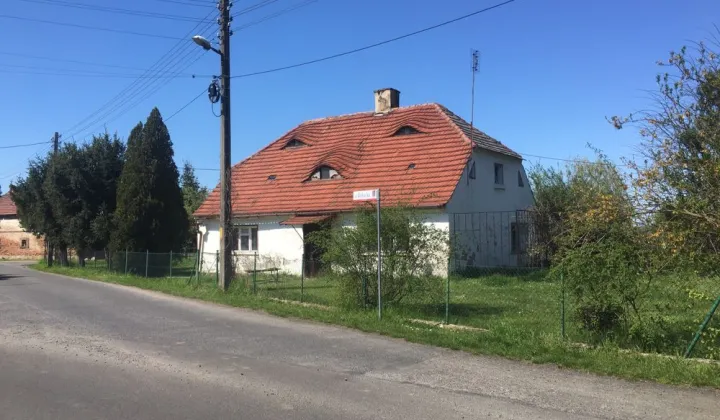 dom wolnostojący, 4 pokoje Miłkowice