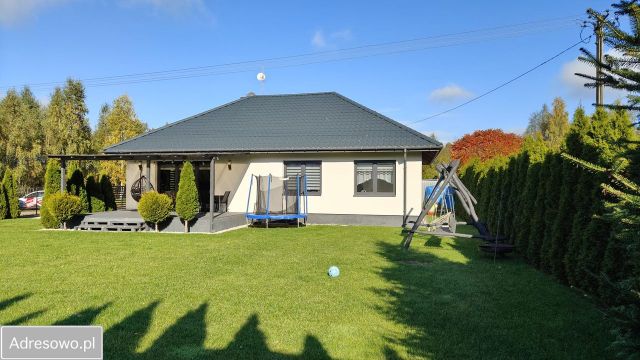 dom wolnostojący, 4 pokoje Michalinek. Zdjęcie 1