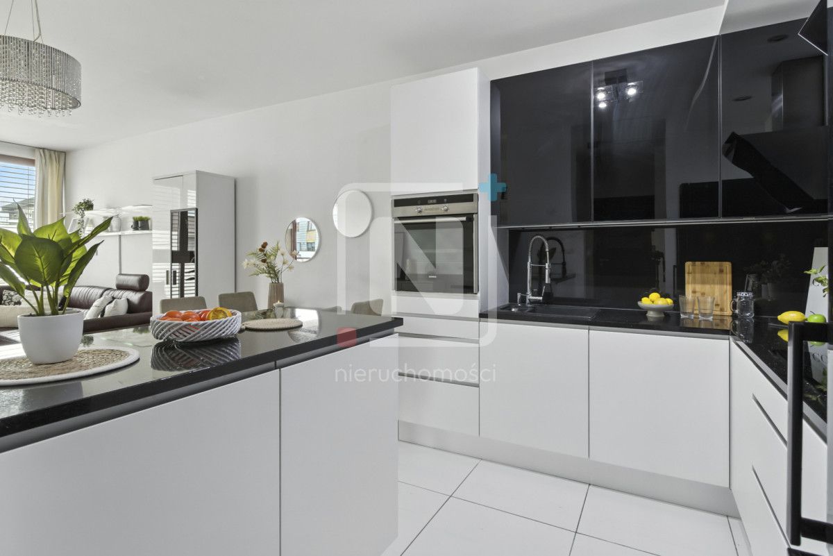 Mieszkanie 2-pokojowe Warszawa Wilanów, ul. Sarmacka. Zdjęcie 2