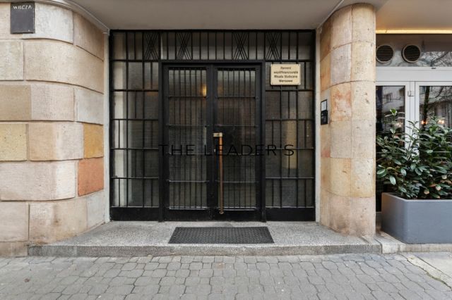 Mieszkanie 3-pokojowe Warszawa Śródmieście, ul. Wilcza. Zdjęcie 16