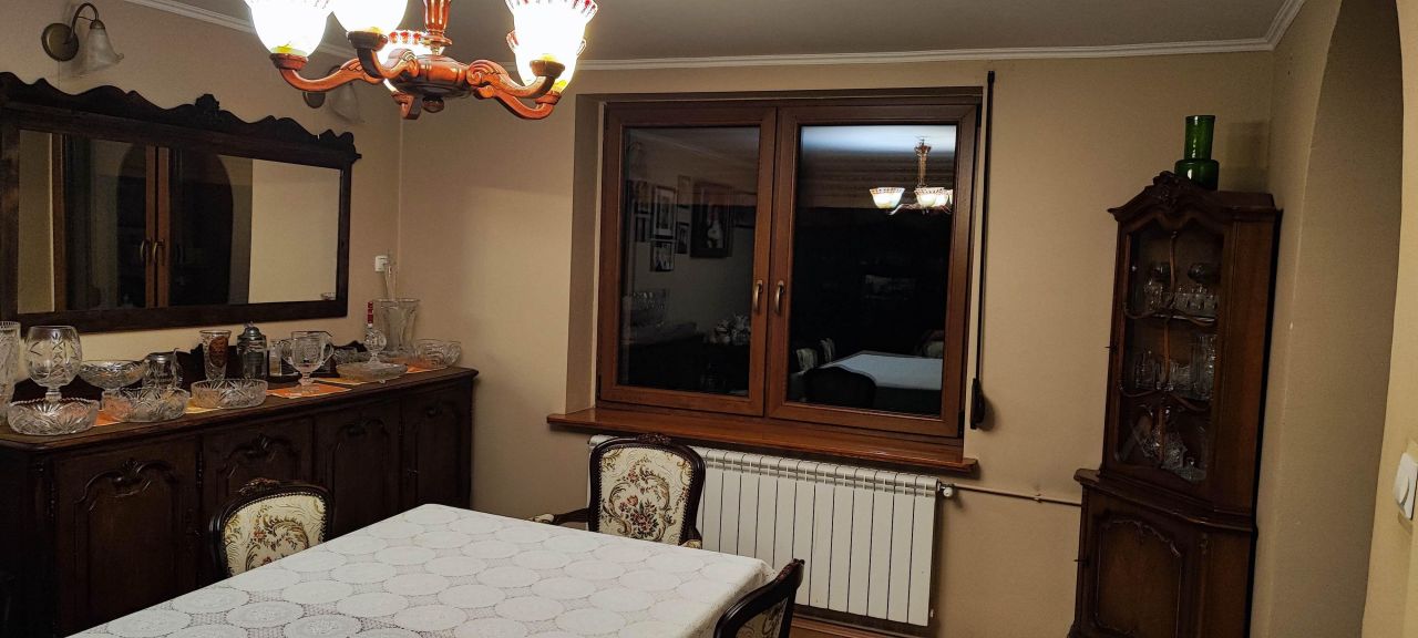 dom wolnostojący, 5 pokoi Tarnowiec. Zdjęcie 26