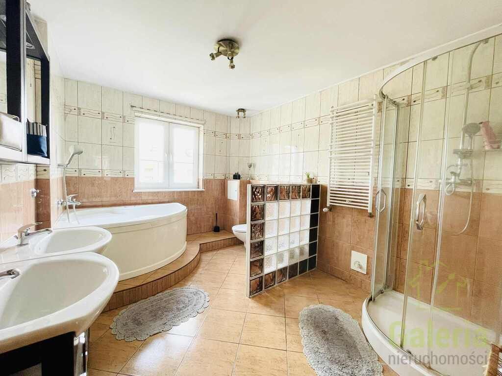 dom szeregowy, 5 pokoi Police. Zdjęcie 6