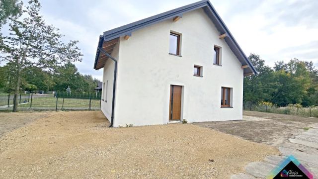 dom wolnostojący, 5 pokoi Częstochowa Stradom, ul. Horeszków. Zdjęcie 2