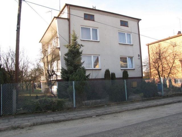 dom wolnostojący, 6 pokoi Gomunice, ul. Piotrkowska. Zdjęcie 1