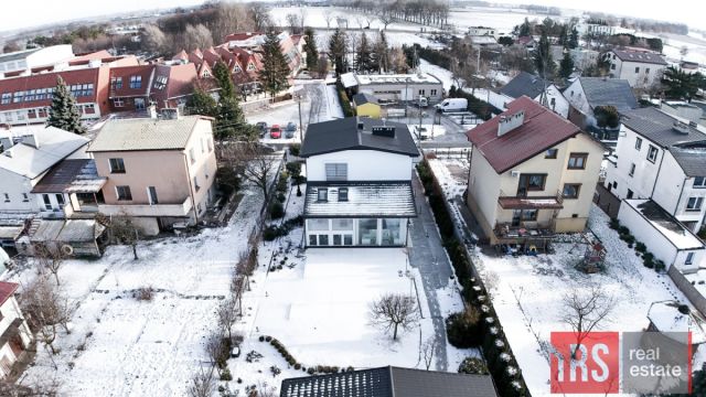 dom wolnostojący, 4 pokoje Kobierzyce, ul. Parkowa. Zdjęcie 3