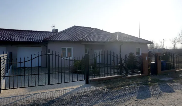 bliźniak Gdynia Chwarzno-Wiczlino, ul. Janki Bielak