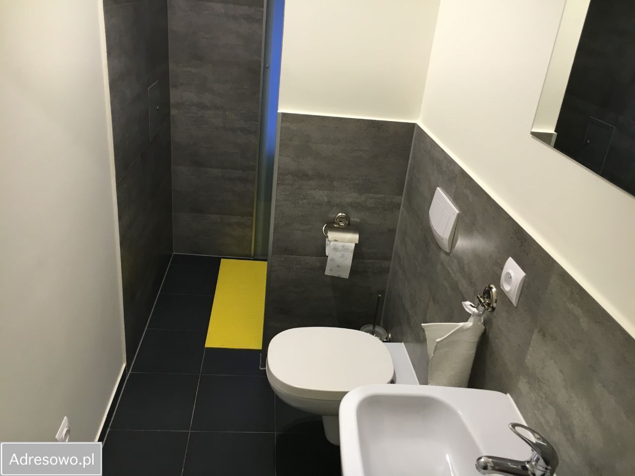 kamienica, 10 pokoi Września Centrum. Zdjęcie 18