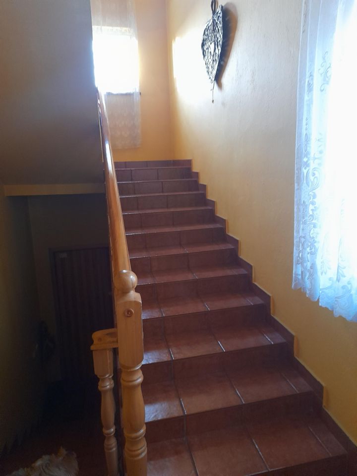 dom wolnostojący, 5 pokoi Pabianice Centrum, ul. gen. Romualda Traugutta. Zdjęcie 4