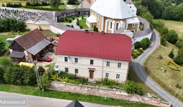 dom wolnostojący, 7 pokoi Żelazno