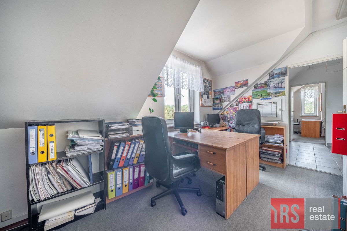 dom wolnostojący, 8 pokoi Warszawa Wawer, ul. Lebiodowa. Zdjęcie 11