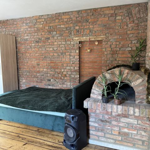 dom wolnostojący, 10 pokoi Czernica. Zdjęcie 1