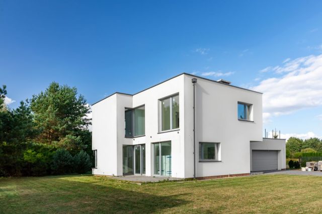 dom wolnostojący, 6 pokoi Stare Babice, ul. Bajkowa. Zdjęcie 1