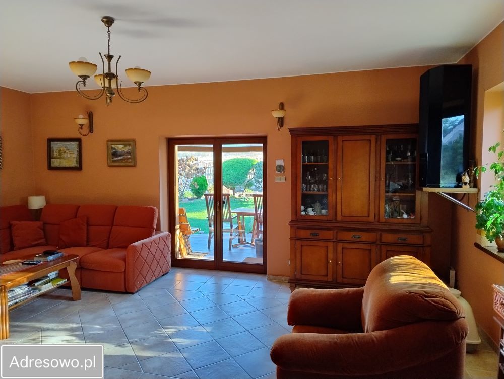 dom wolnostojący, 5 pokoi Wolica. Zdjęcie 5