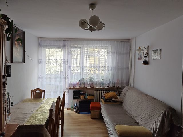 Mieszkanie 3-pokojowe Kielce, ul. Grunwaldzka. Zdjęcie 1