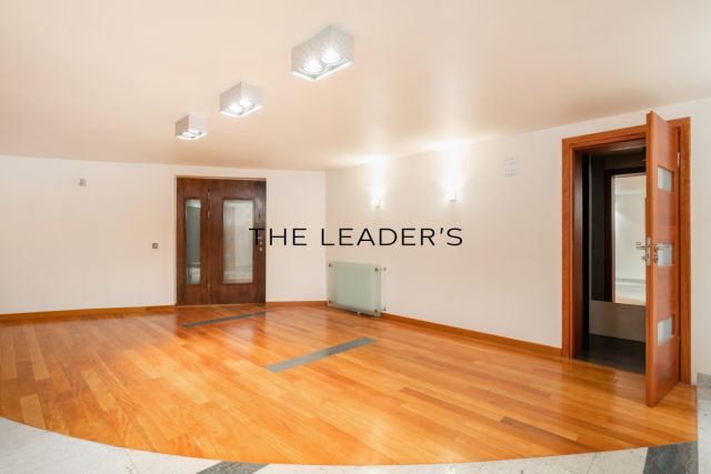 dom wolnostojący, 7 pokoi Warszawa Mokotów. Zdjęcie 29