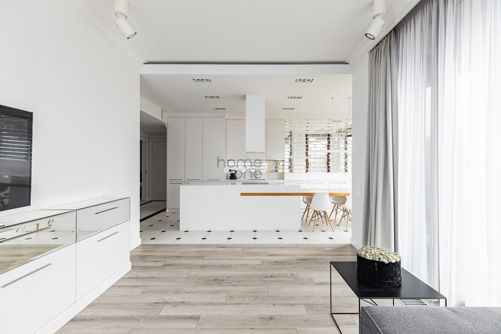 Mieszkanie 4-pokojowe Warszawa Śródmieście. Zdjęcie 4