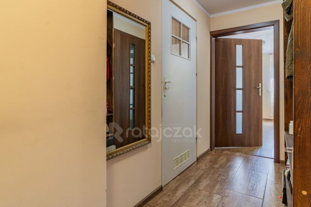 dom wolnostojący, 5 pokoi Kłodawa. Zdjęcie 22