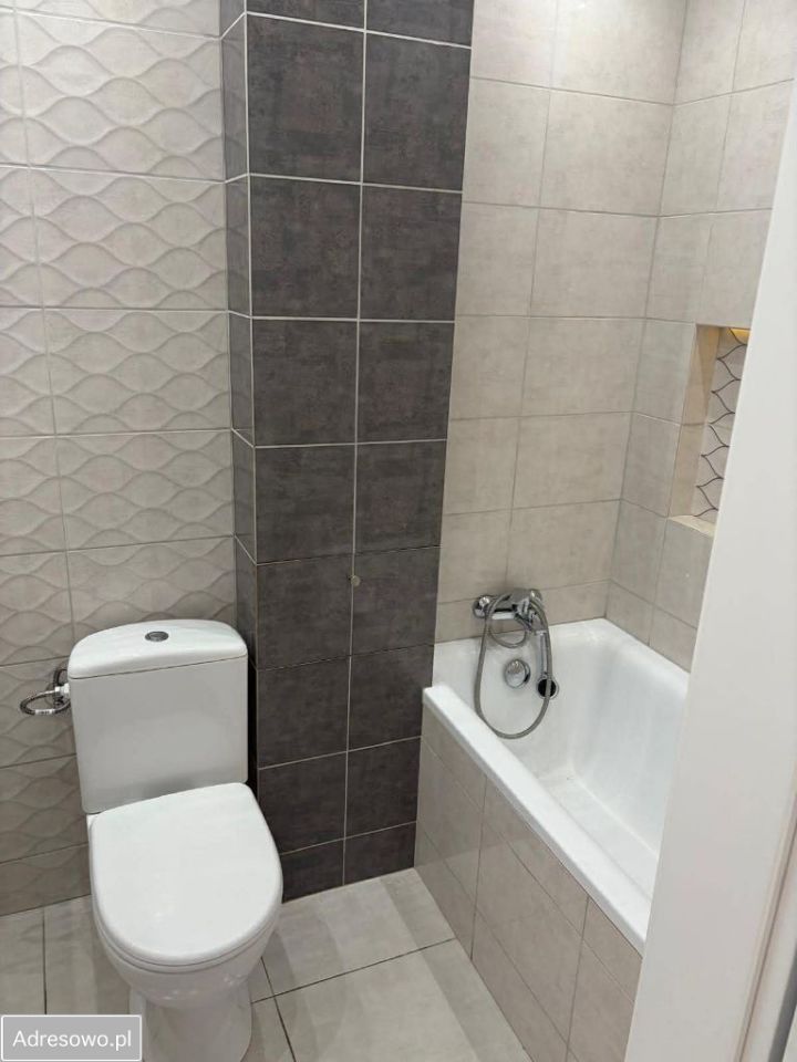 Mieszkanie 2-pokojowe Piotrków Trybunalski Śródmieście, al. Armii Krajowej. Zdjęcie 5