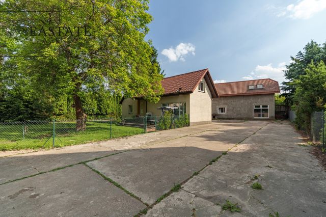 dom wolnostojący, 5 pokoi Warszawa Włochy, ul. Husarska. Zdjęcie 22