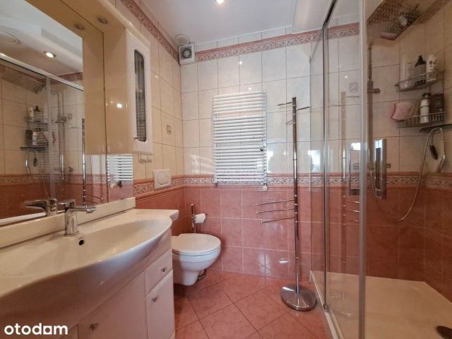 dom wolnostojący, 8 pokoi Radomsko Sucha Wieś, ul. Starowiejska. Zdjęcie 8