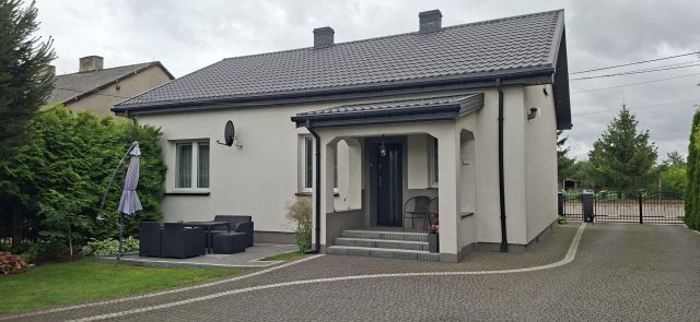 dom wolnostojący, 4 pokoje Poniatowo, ul. Zwycięstwa. Zdjęcie 2
