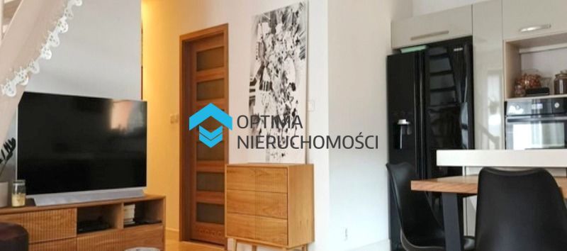 Mieszkanie 4-pokojowe Jelenia Góra Cieplice Śląskie-Zdrój. Zdjęcie 3