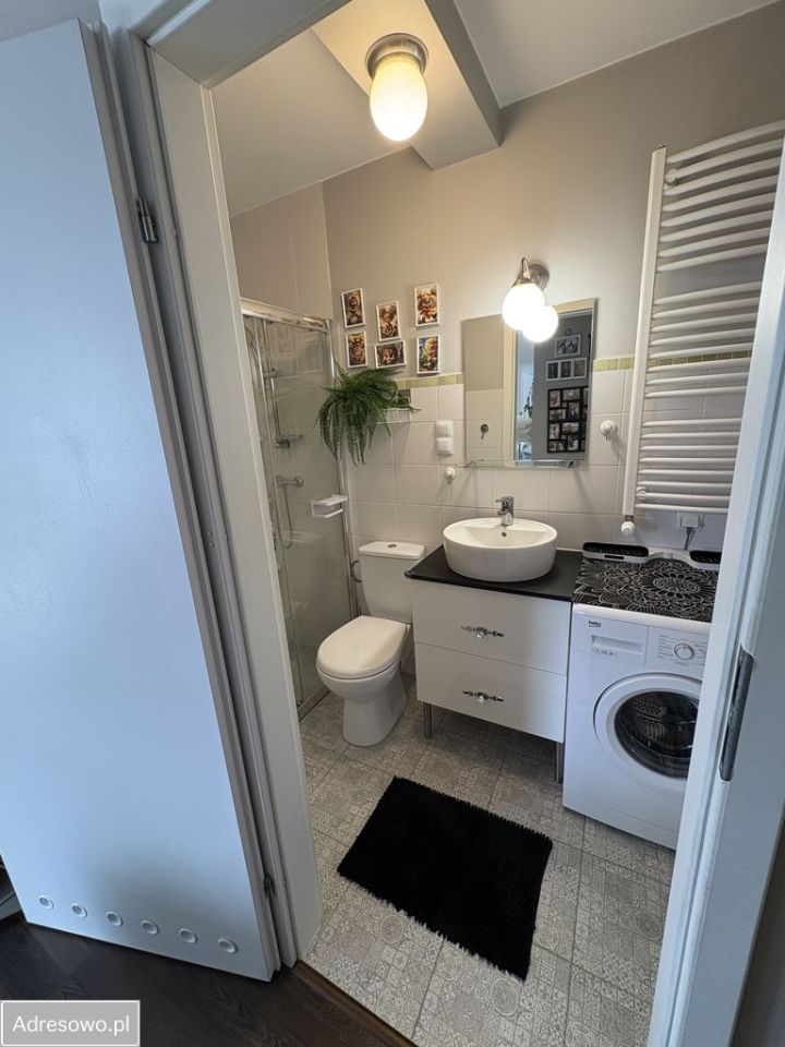 Mieszkanie 2-pokojowe Kraków Bieżanów, ul. Henryka i Karola Czeczów. Zdjęcie 3