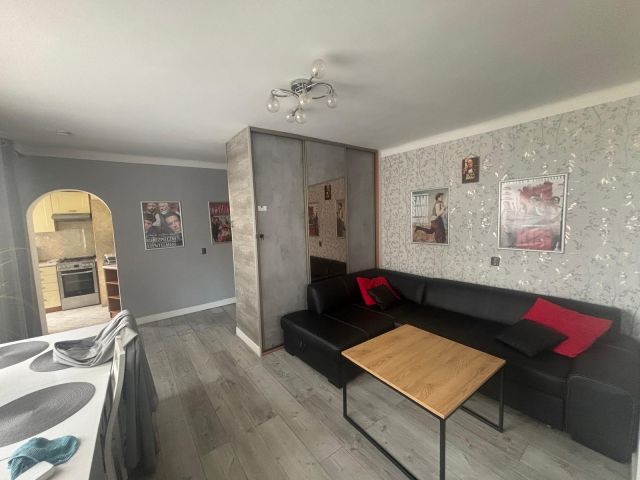 Mieszkanie 3-pokojowe Kielce Centrum, ul. Czarnowska. Zdjęcie 1