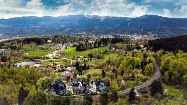 Mieszkanie 4-pokojowe Szklarska Poręba. Zdjęcie 3