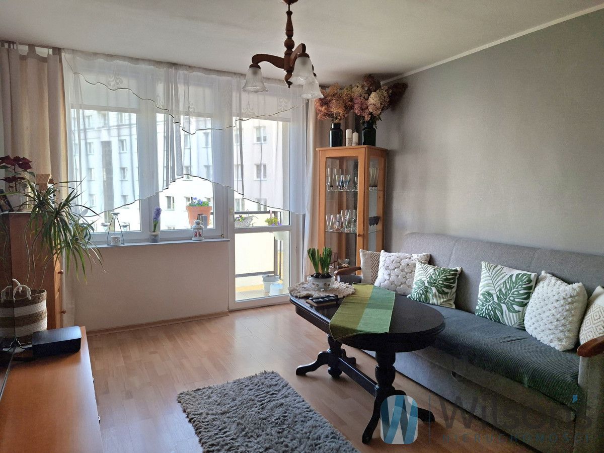 Mieszkanie 3-pokojowe Warszawa Mokotów, ul. Powsińska. Zdjęcie 2