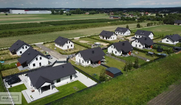 bliźniak, 3 pokoje Modła Królewska
