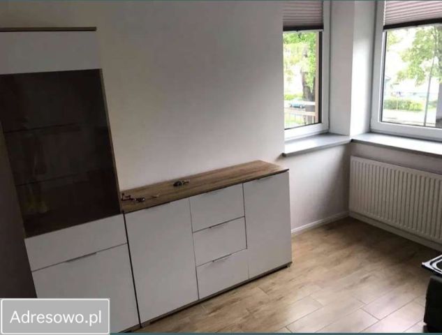 Mieszkanie 2-pokojowe Nowy Sącz, al. Aleje Stefana Batorego. Zdjęcie 1