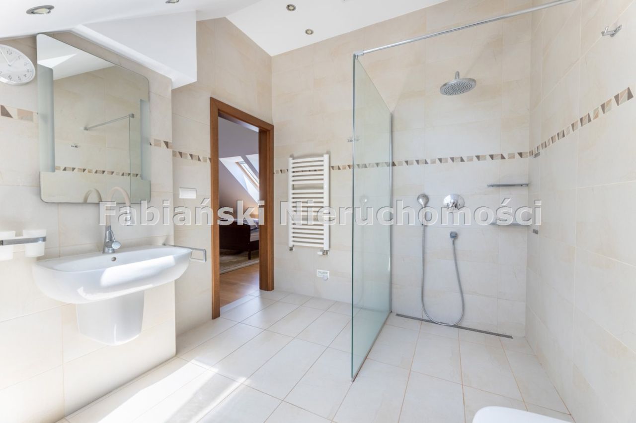 dom wolnostojący, 5 pokoi Poznań. Zdjęcie 20