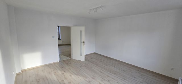 Mieszkanie 2-pokojowe Wałbrzych Stary Zdrój, ul. Armii Krajowej. Zdjęcie 1