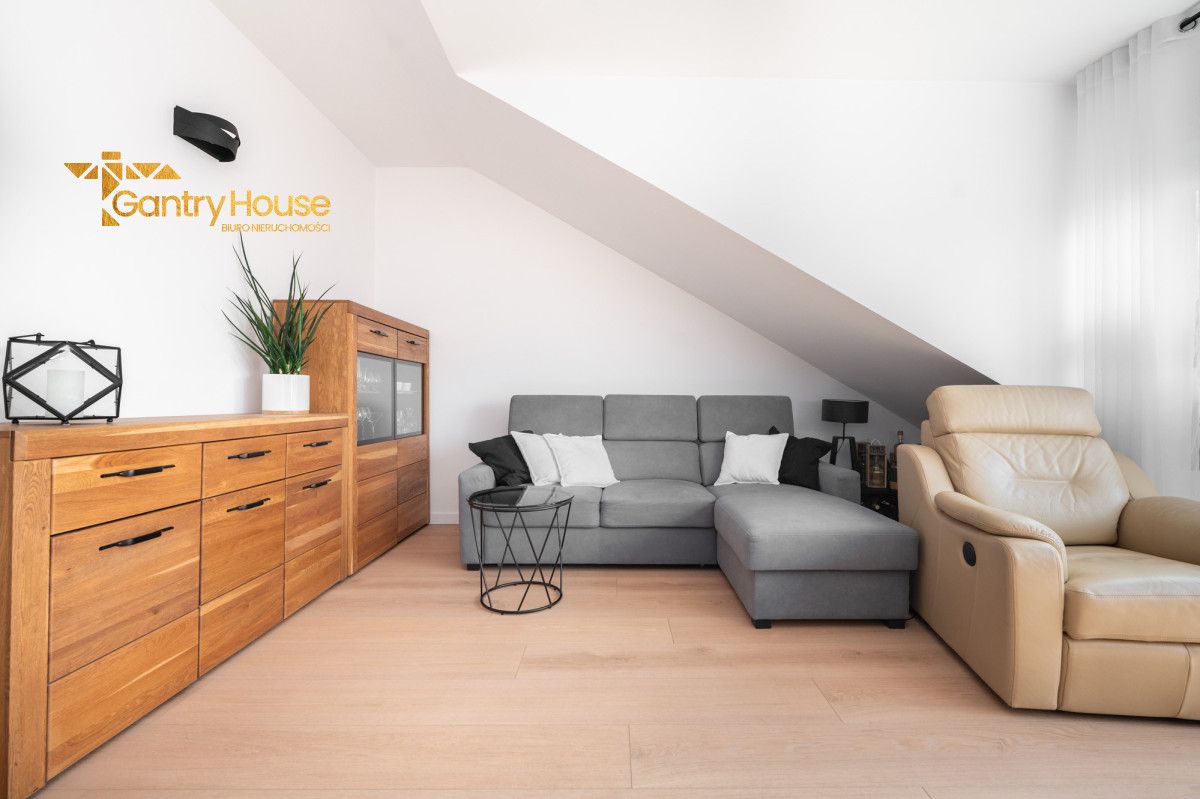 Mieszkanie 3-pokojowe Rumia, ul. Konstantego Ildefonsa Gałczyńskiego. Zdjęcie 4