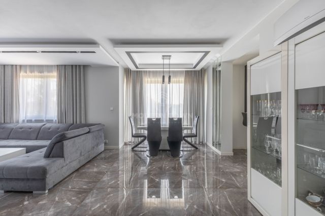 dom wolnostojący, 5 pokoi Nowe Miasto. Zdjęcie 5