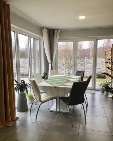 dom wolnostojący, 4 pokoje Siedliska, ul. Kasztanowa. Zdjęcie 3