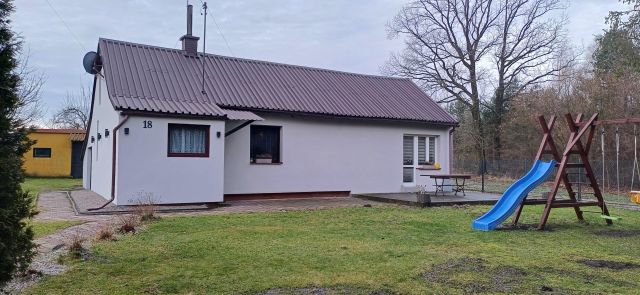 dom wolnostojący, 2 pokoje Marchocice. Zdjęcie 1