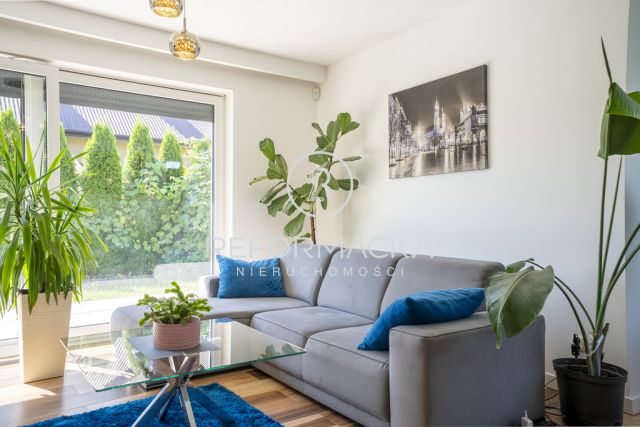 dom wolnostojący, 4 pokoje Krasne. Zdjęcie 5