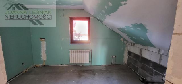 dom wolnostojący, 7 pokoi Podzamcze, ul. Zuzanka. Zdjęcie 13