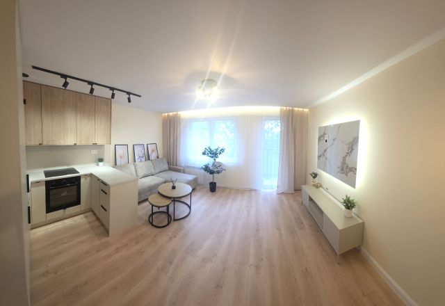 Mieszkanie 4-pokojowe Radom Gołębiów, ul. ks. Ignacego Skorupki. Zdjęcie 1